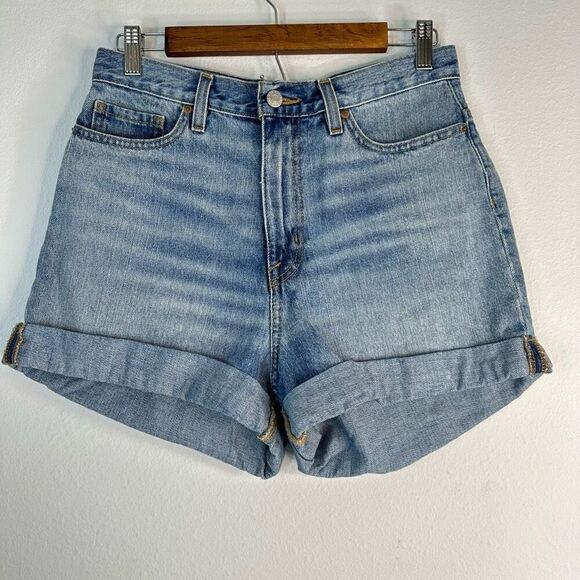 BDG Urban Outfitters Light Wash Denim High Rise Mom Shorts Waist 28 Rolled Hem - Picture 1 of 9